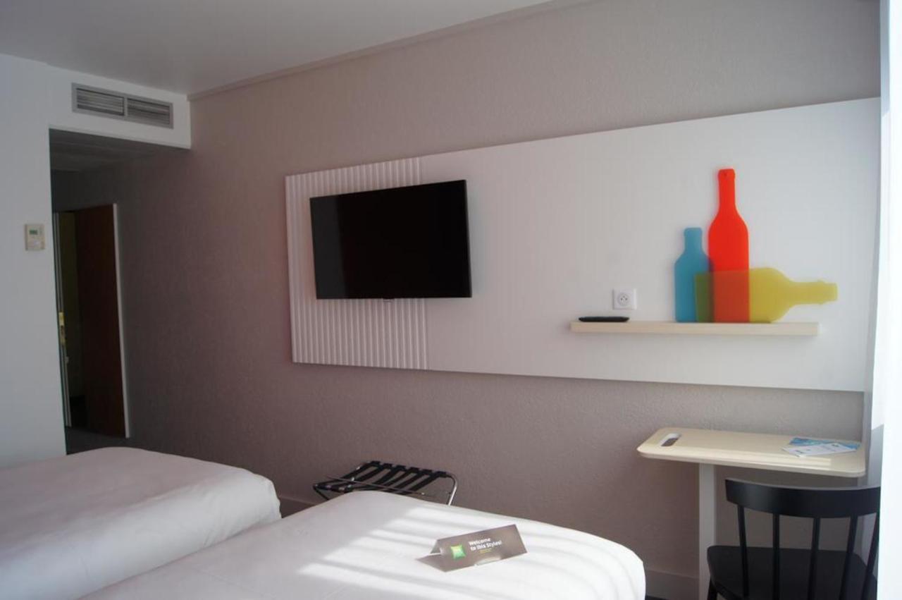 Hotel Ibis Styles Auxerre Nord Exterior photo